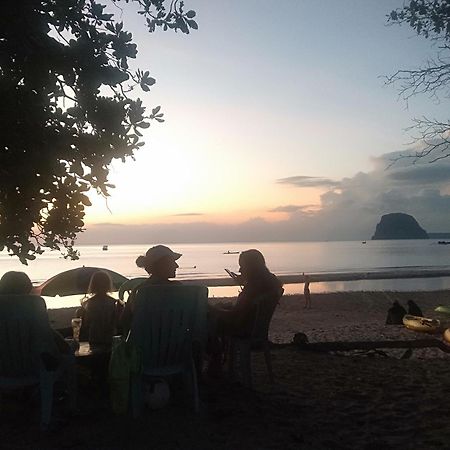 Longbeach Bungalow Kohmook เกาะมุก ภายนอก รูปภาพ