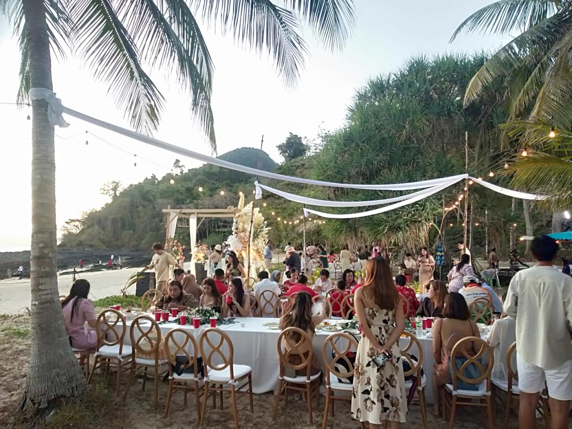 Longbeach Bungalow Kohmook เกาะมุก ภายนอก รูปภาพ